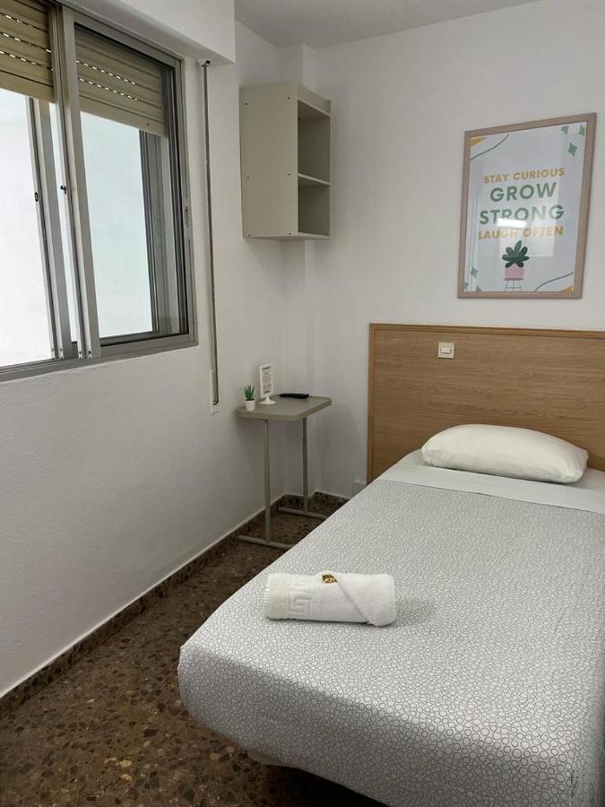 Hostal Milmarcos Zaragoza Bagian luar foto