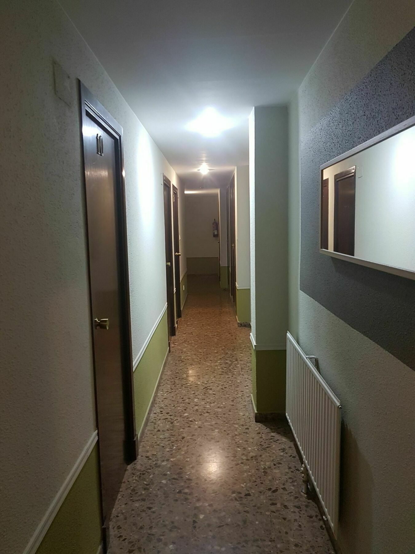 Hostal Milmarcos Zaragoza Bagian luar foto